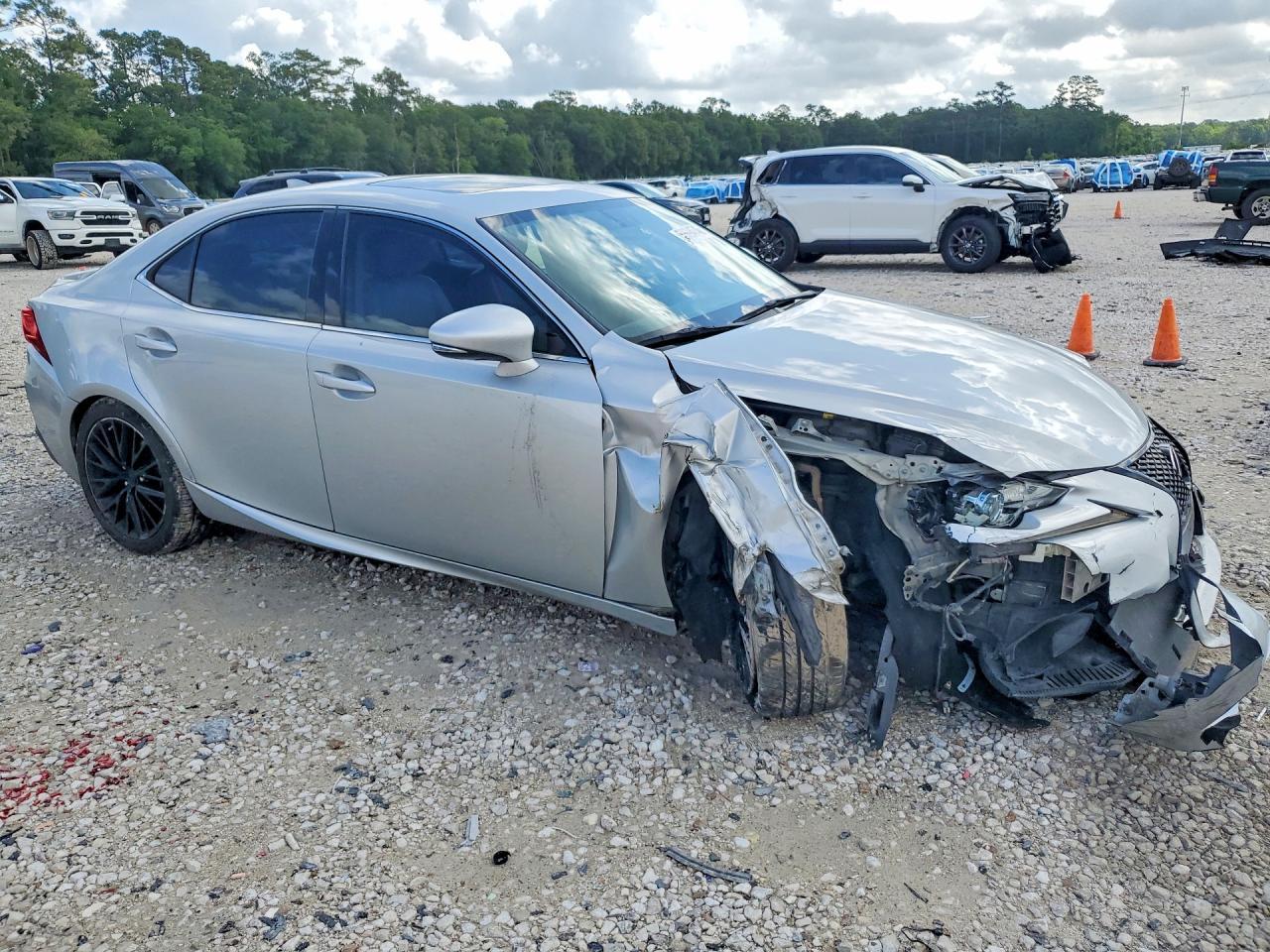 2014 Lexus Is 250 - Image 4