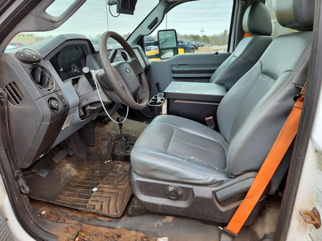 2015 Ford F450 Super Duty - Фото 7