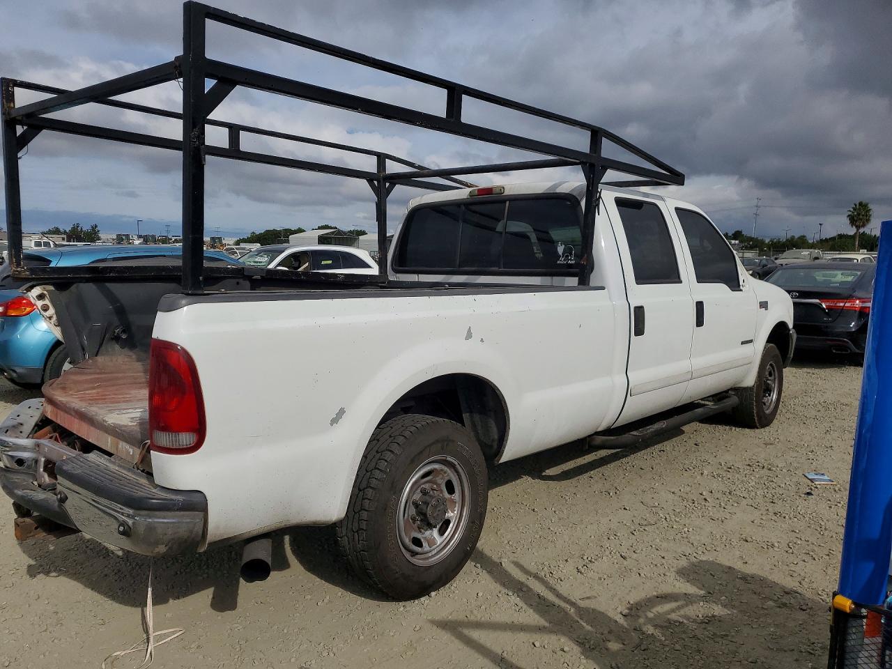 2001 Ford F250 - Фото 3