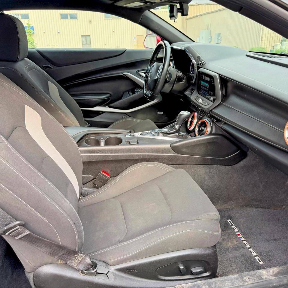 2018 Chevrolet Camaro Lt - Image 5