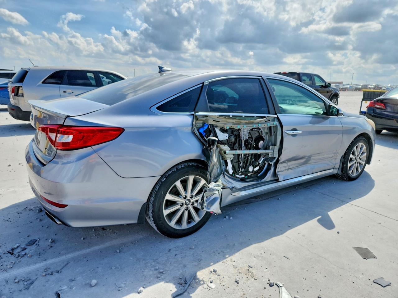 2016 Hyundai Sonata Limited - Фото 3