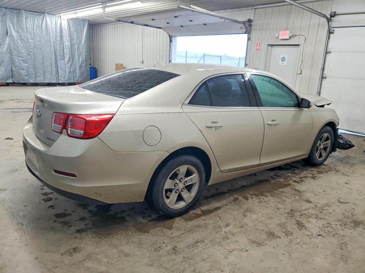 2014 Chevrolet Malibu 1Lt - Image 3