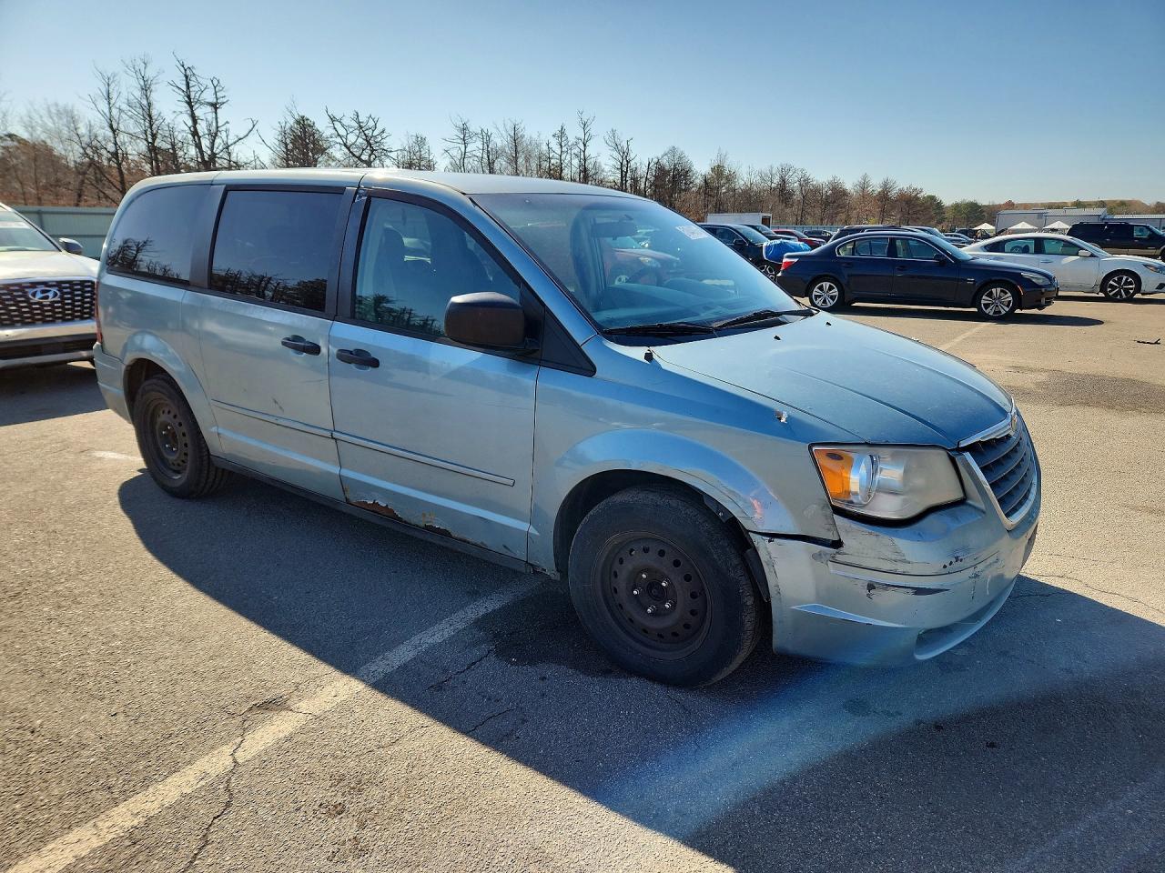2008 Chrysler Town & Country Lx - Фото 4