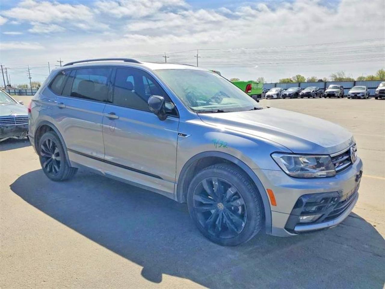 2020 Volkswagen Tiguan Se - Фото 4
