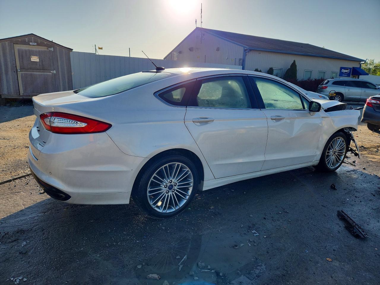 2016 Ford Fusion Se - Фото 3