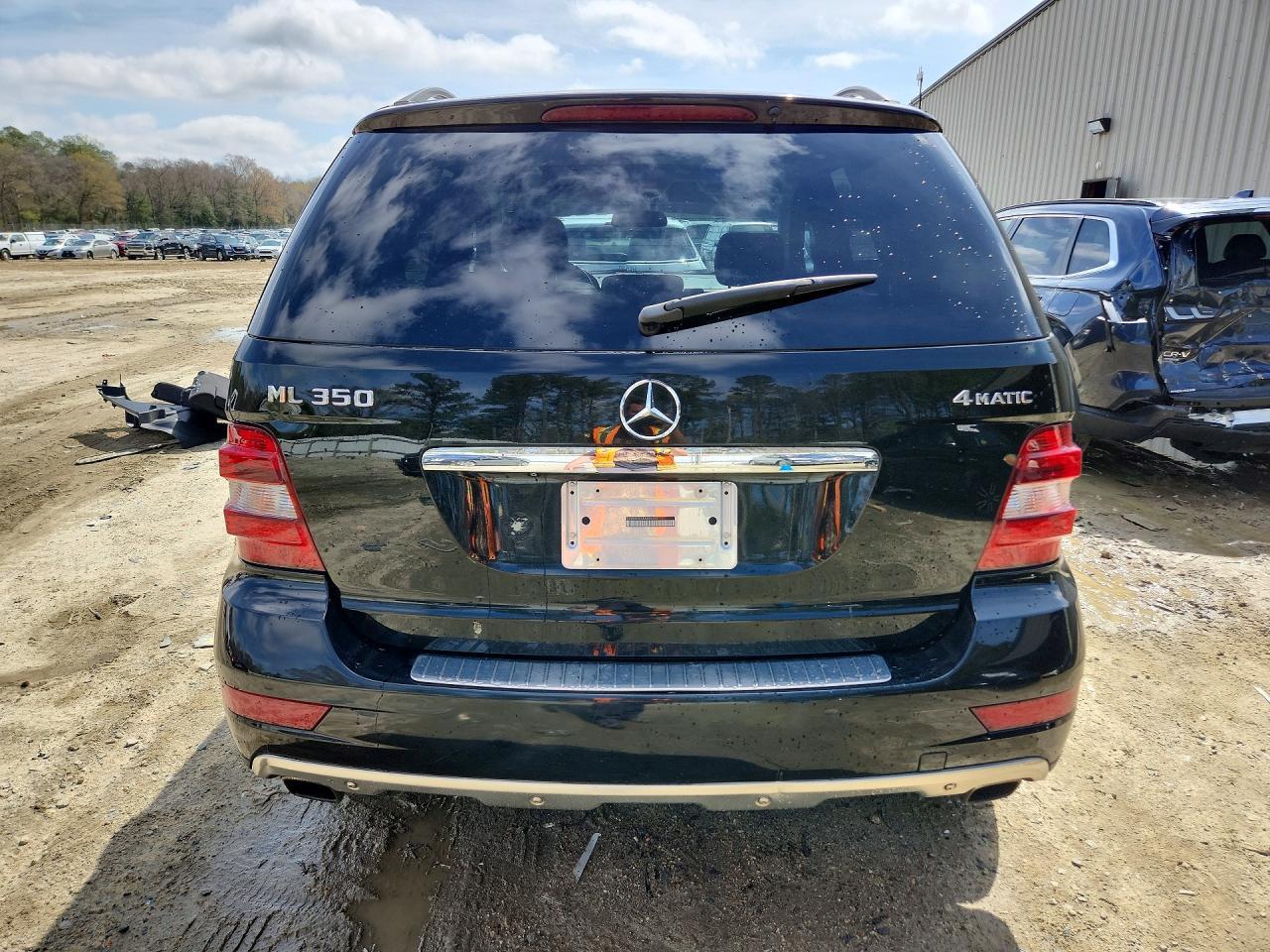 2010 Mercedes-Benz Ml 350 4Matic - Image 6