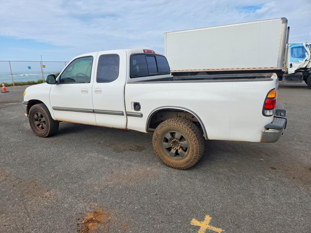 2001 Toyota Tundra Sr5 - Image 2