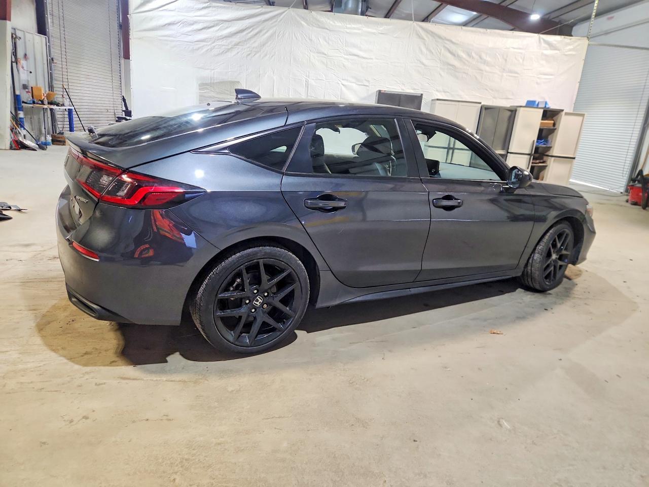 2025 Honda Civic Sport - Фото 3