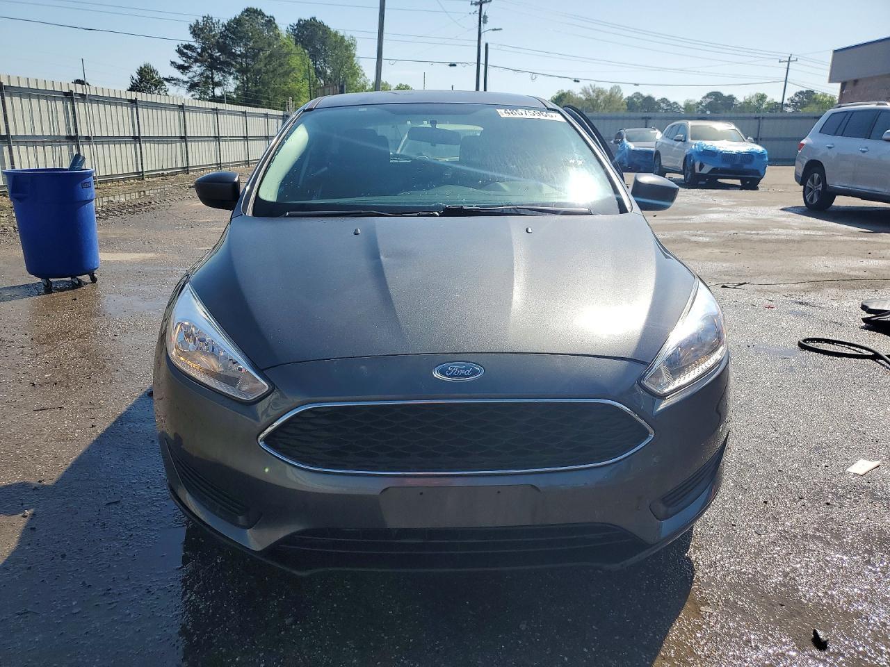 2018 Ford Focus Se - Image 5
