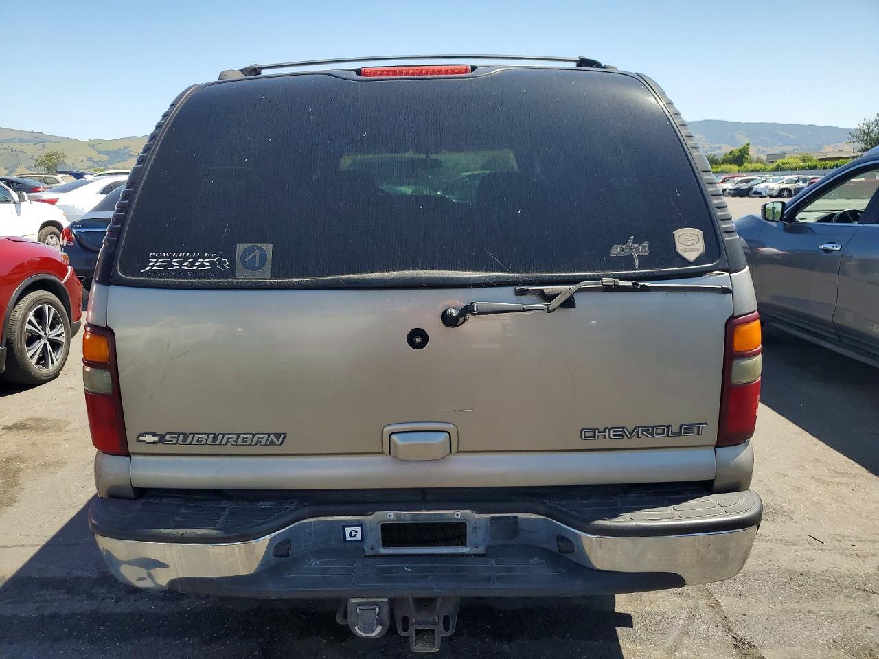 2002 Chevrolet Suburban K1500 - Фото 6