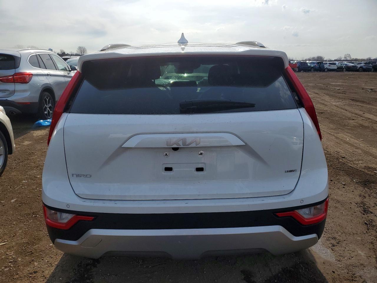 2025 Kia Niro Ex - Фото 6