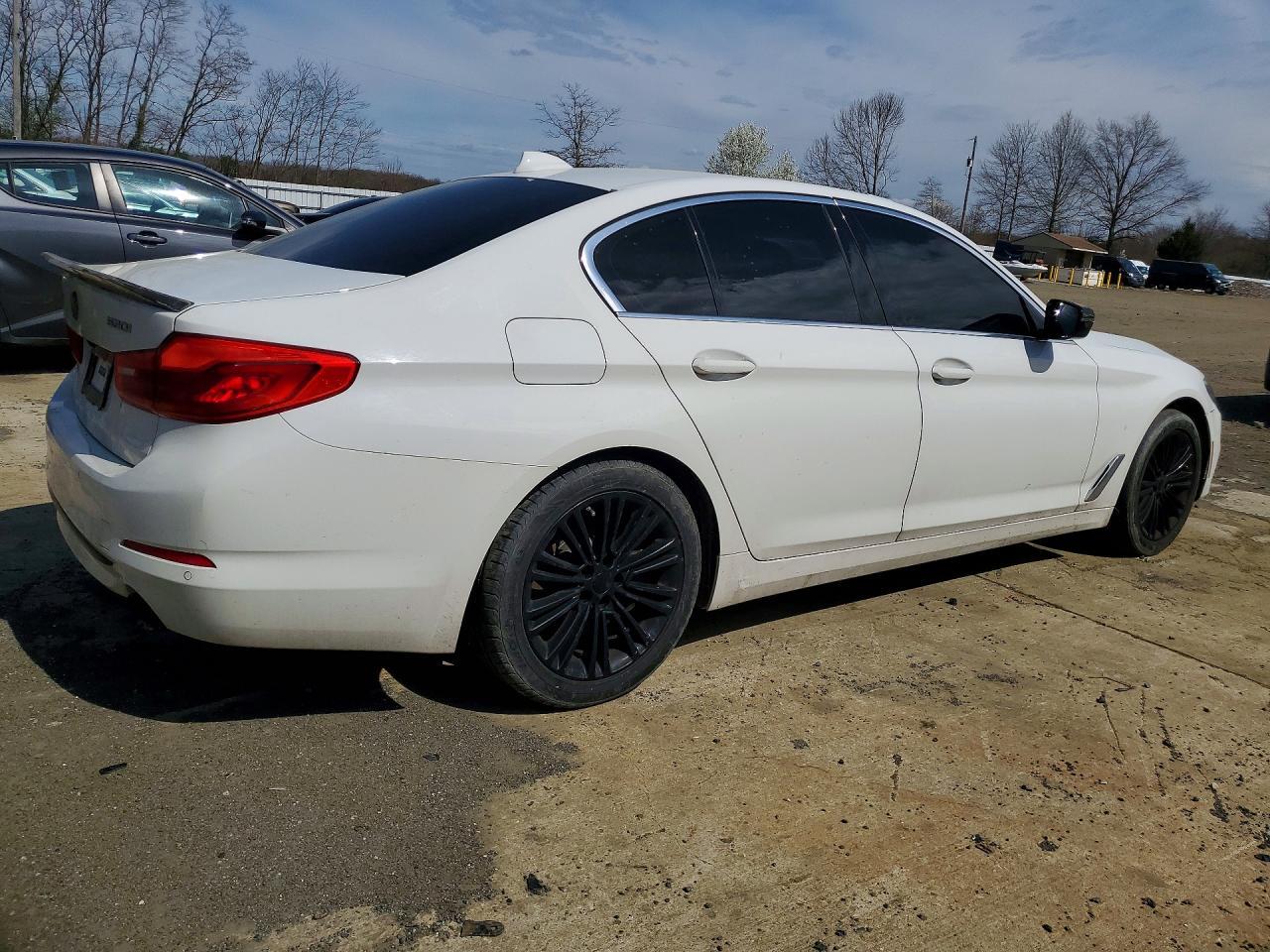 2019 BMW 530 Xi xDrive Sport - Фото 3