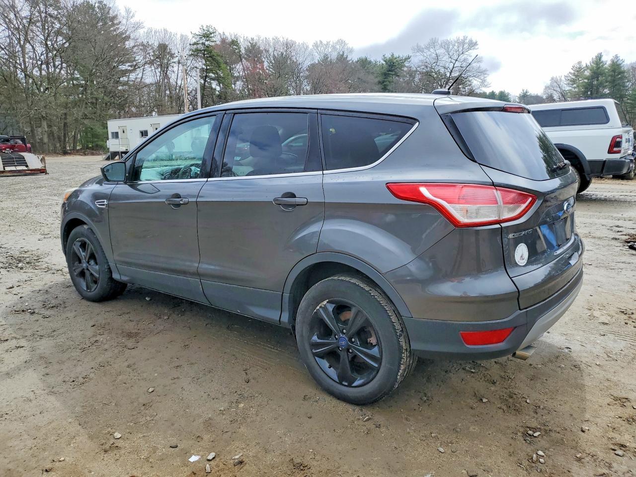 2015 Ford Escape Se - Image 2