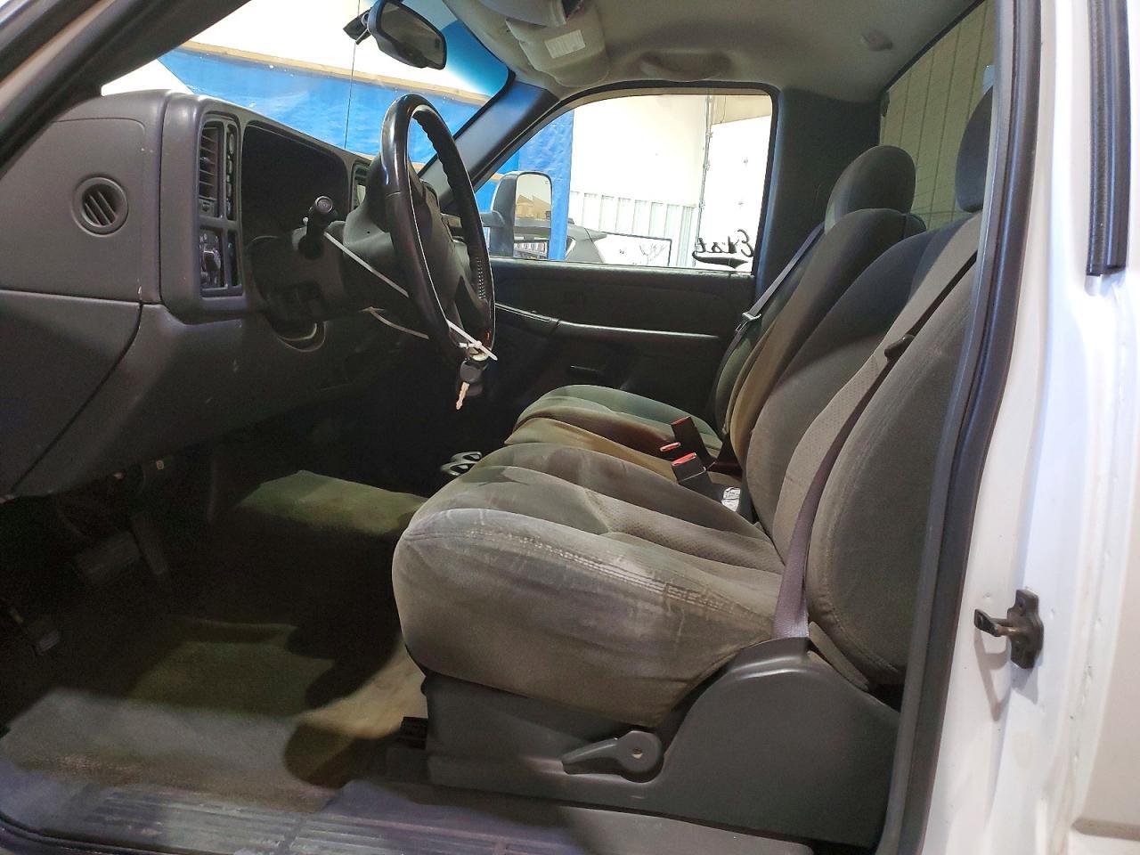2003 Chevrolet Silverado K1500 - Image 7