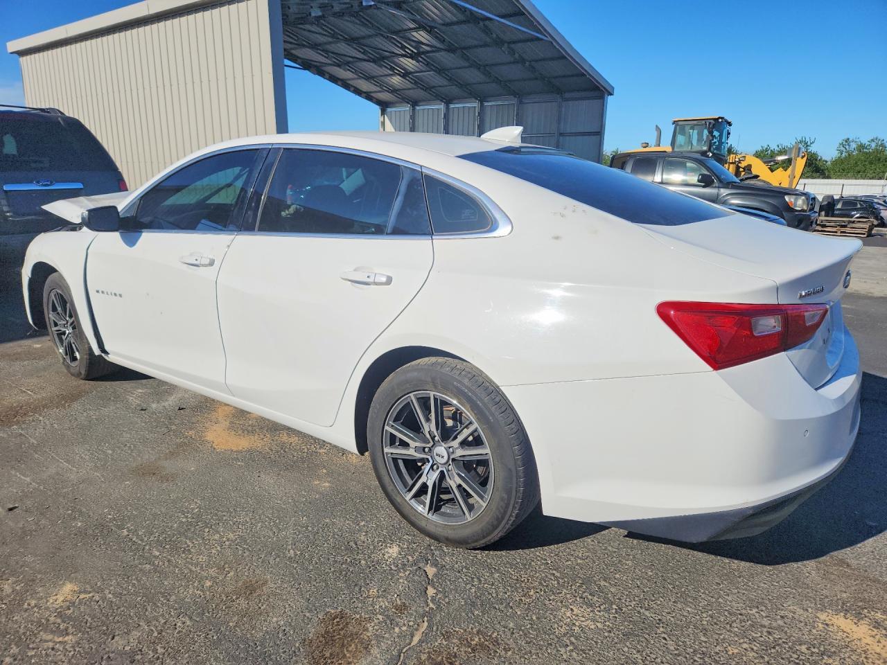 2017 Chevrolet Malibu Lt - Фото 2