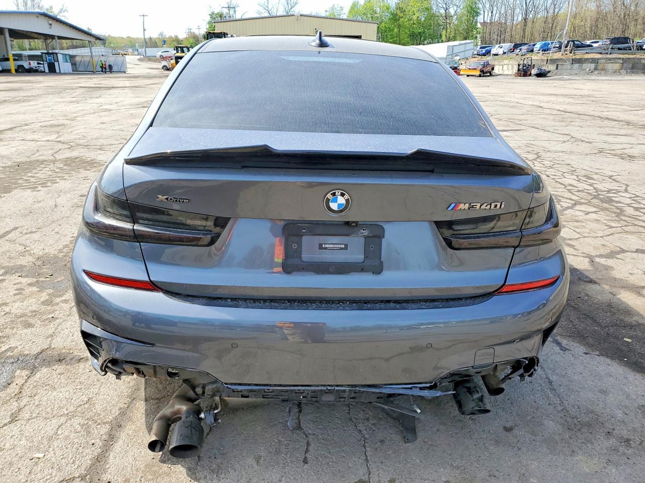 2022 BMW M340Xi - Фото 6