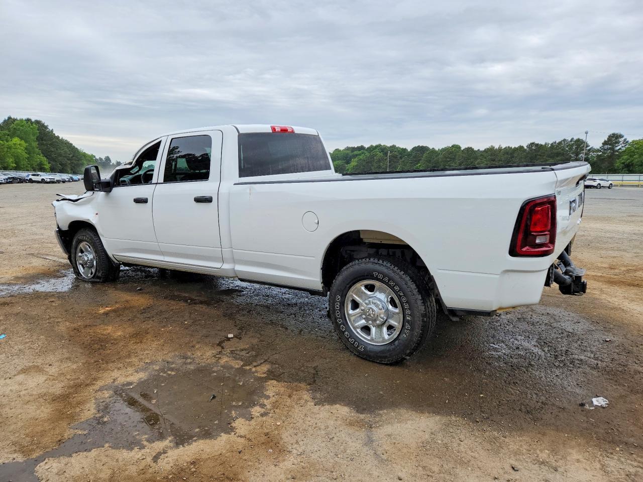 2025 Ram 2500 Tradesman - Фото 2