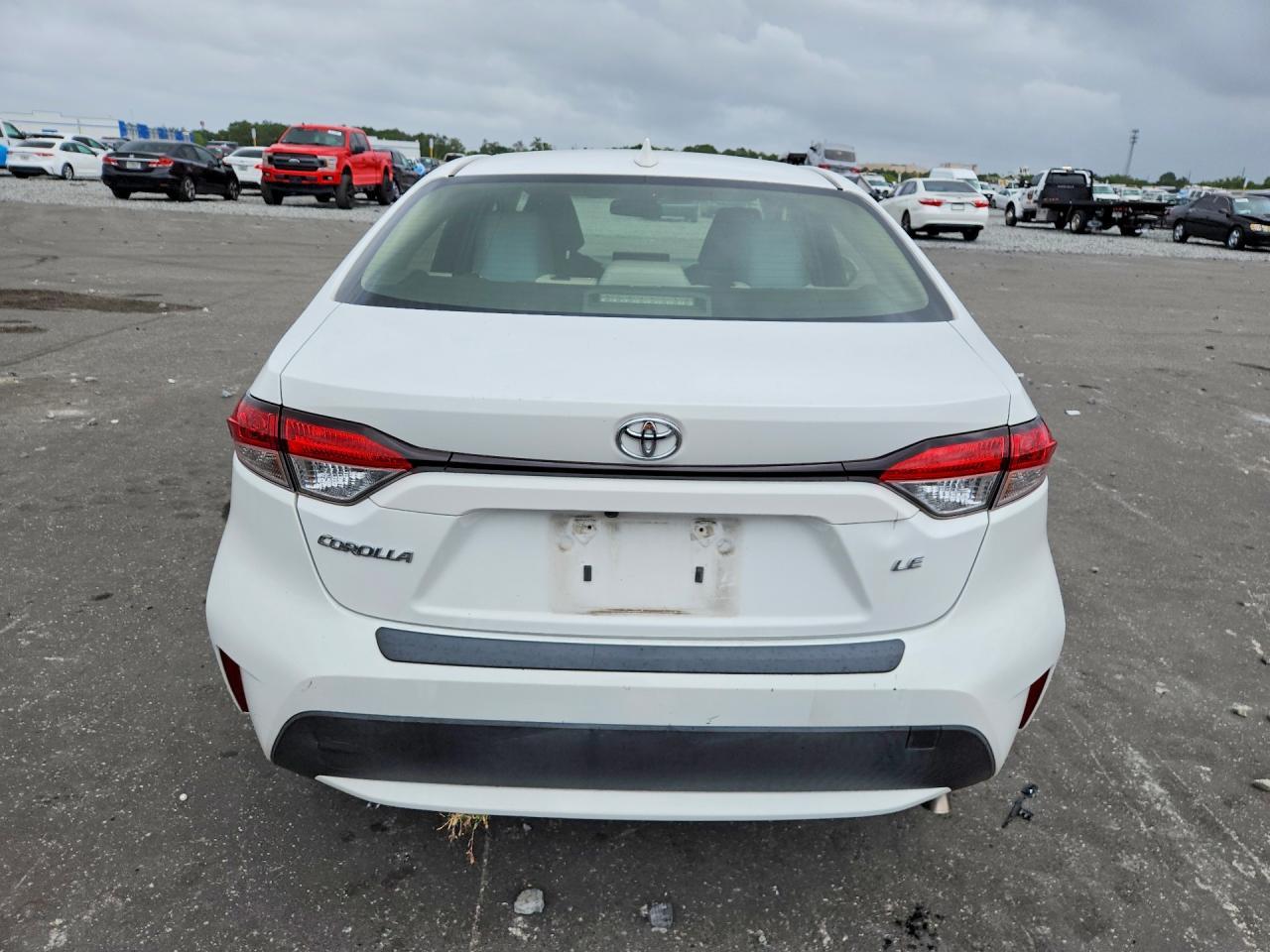 2020 Toyota Corolla Le - Image 6