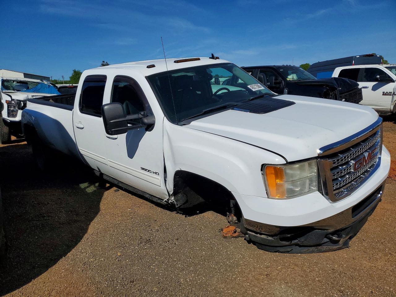 2012 GMC Sierra K3500 Slt - Image 4