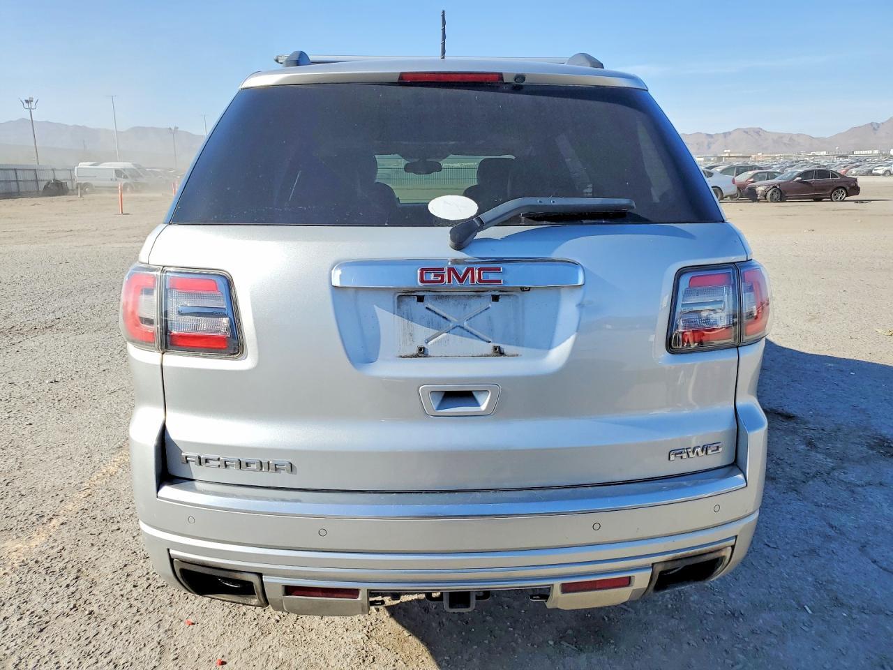 2013 GMC Acadia Denali - Фото 6