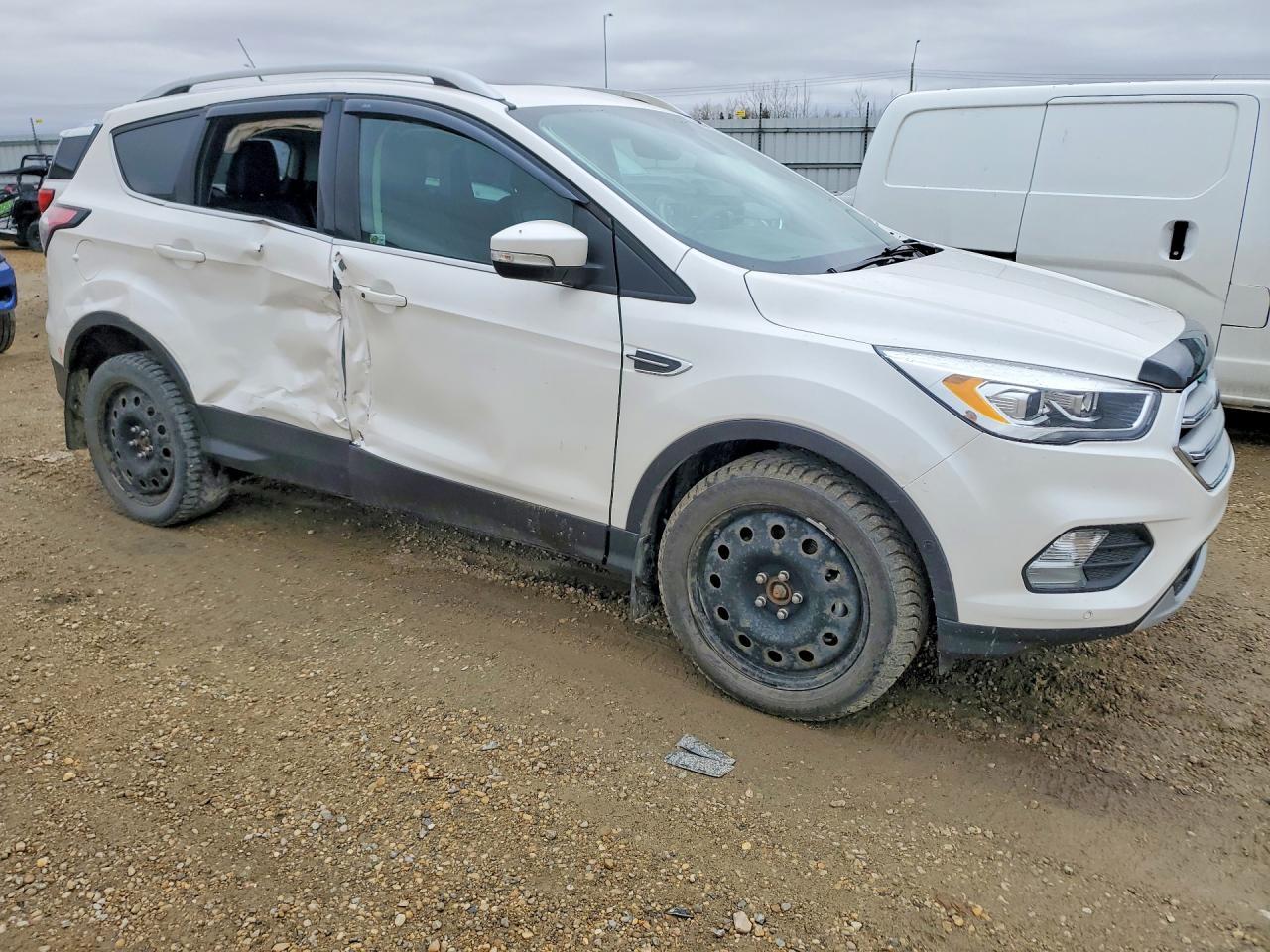 2018 Ford Escape Titanium - Фото 4