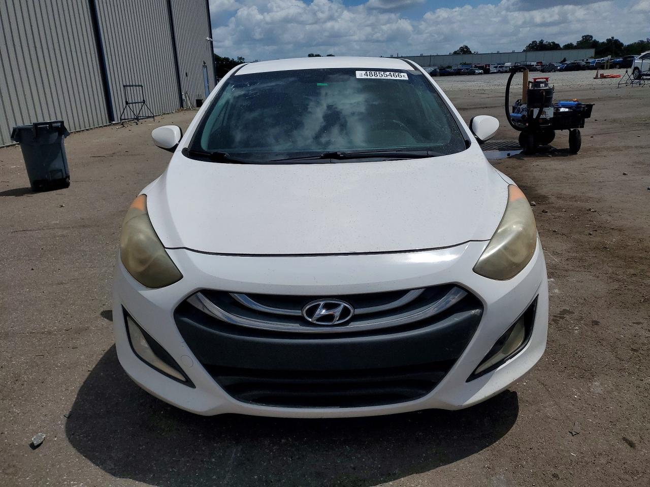2014 Hyundai Elantra Gt Base - Image 5