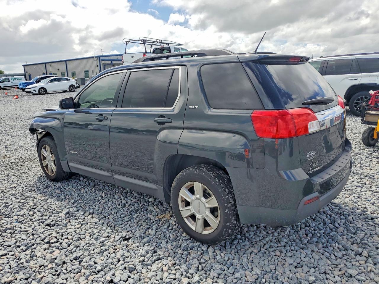 2013 GMC Terrain Slt - Фото 2
