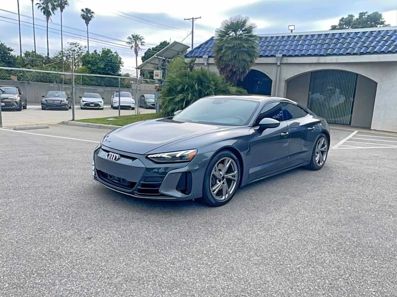 2024 Audi E-Tron Gt Premium Plus - Фото 2