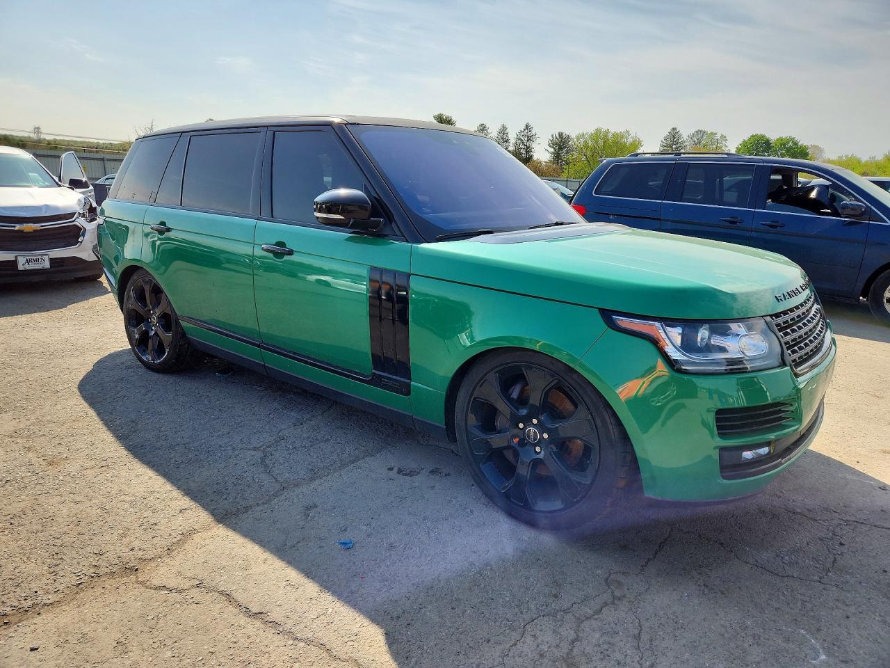 2017 Land Rover Range Rover Supercharged - Image 4