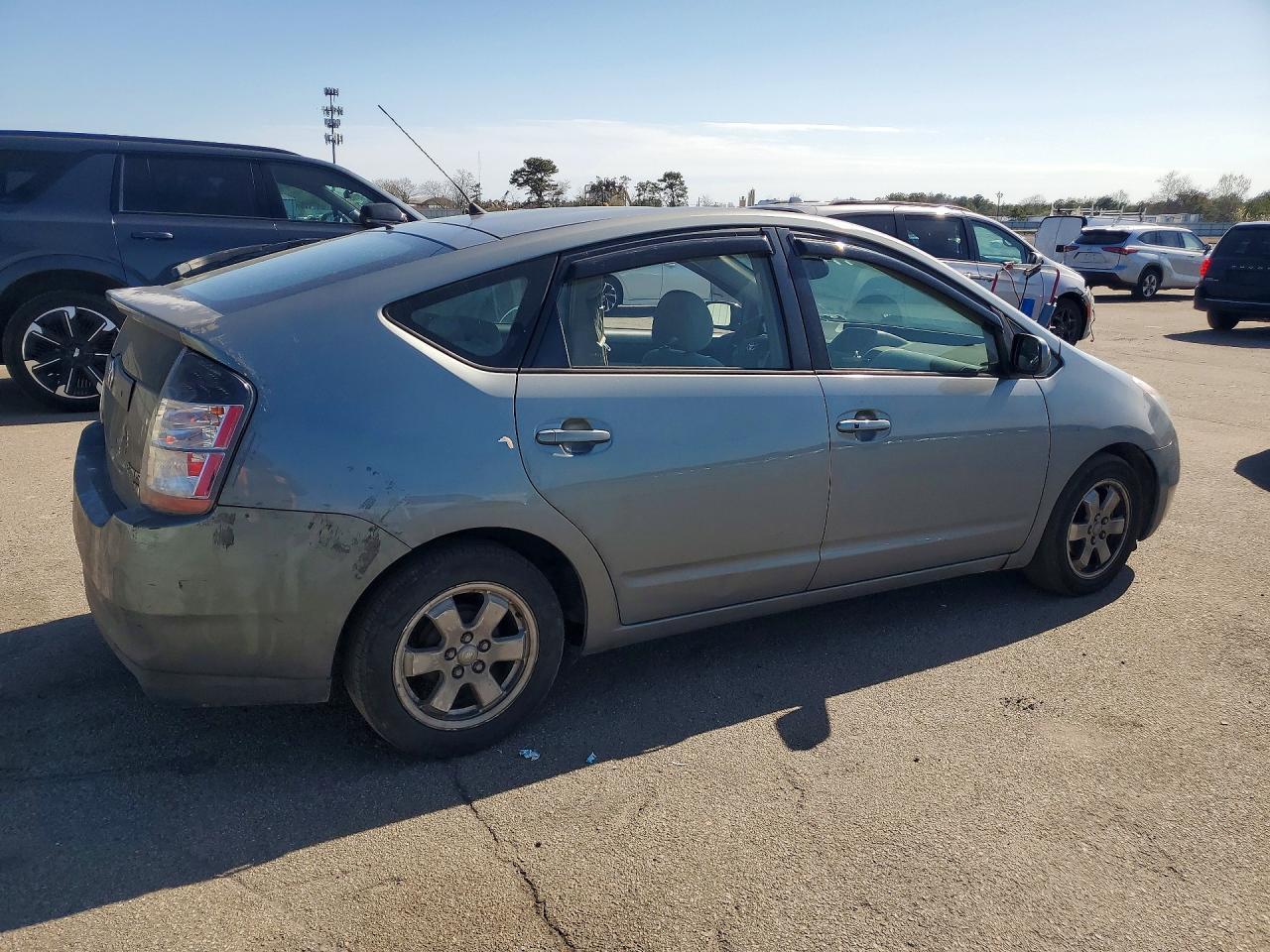 2004 Toyota Prius Base - Image 3