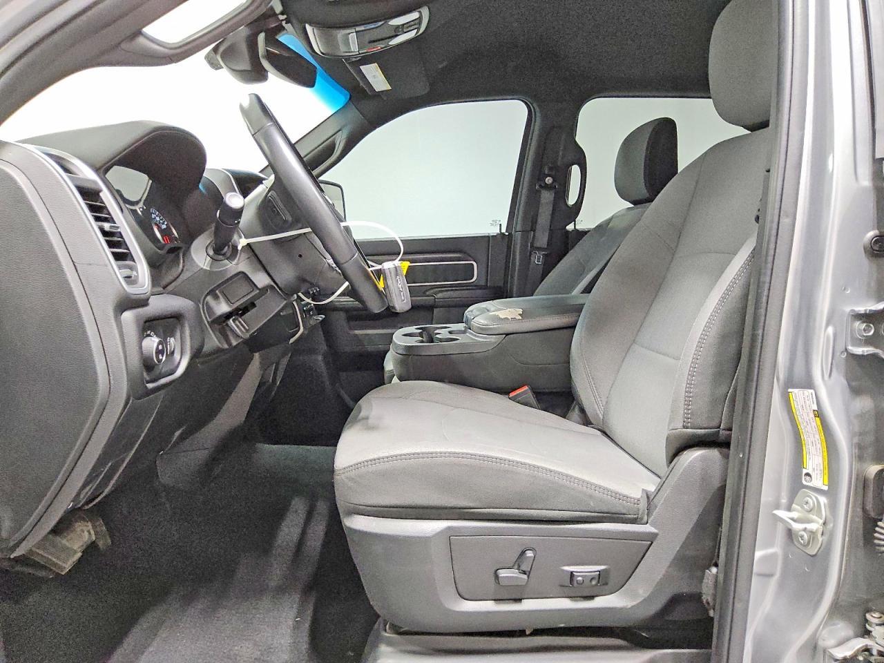 2024 Ram 2500 Big Horn - Image 7