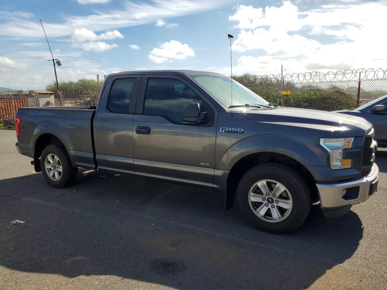 2015 Ford F150 Super Cab - Фото 4