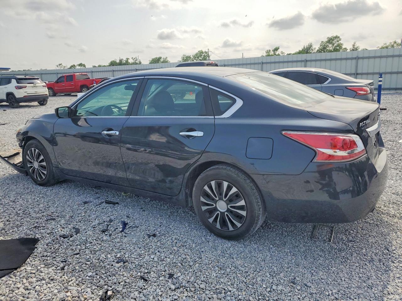 2024 Nissan Altima 2.5 S - Фото 2