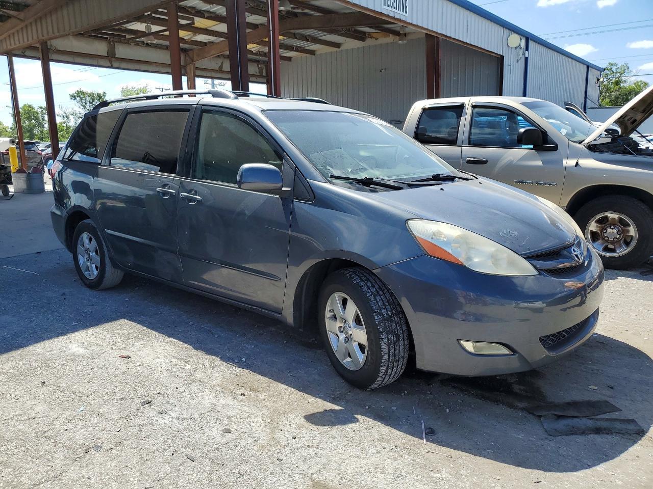 2008 Toyota Sienna Xle - Фото 4