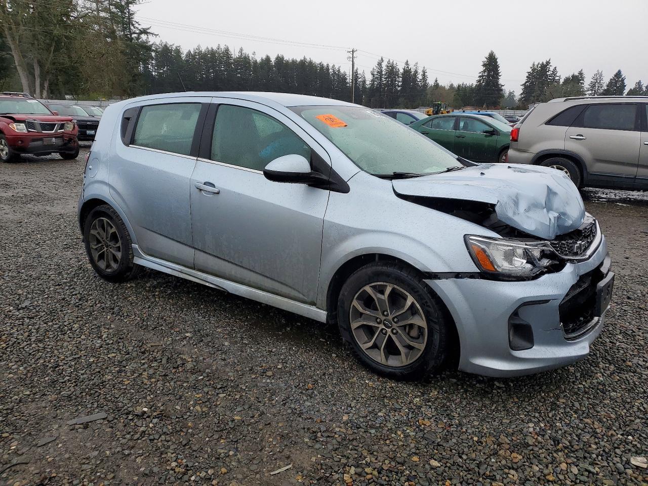 2018 Chevrolet Sonic Lt - Фото 4