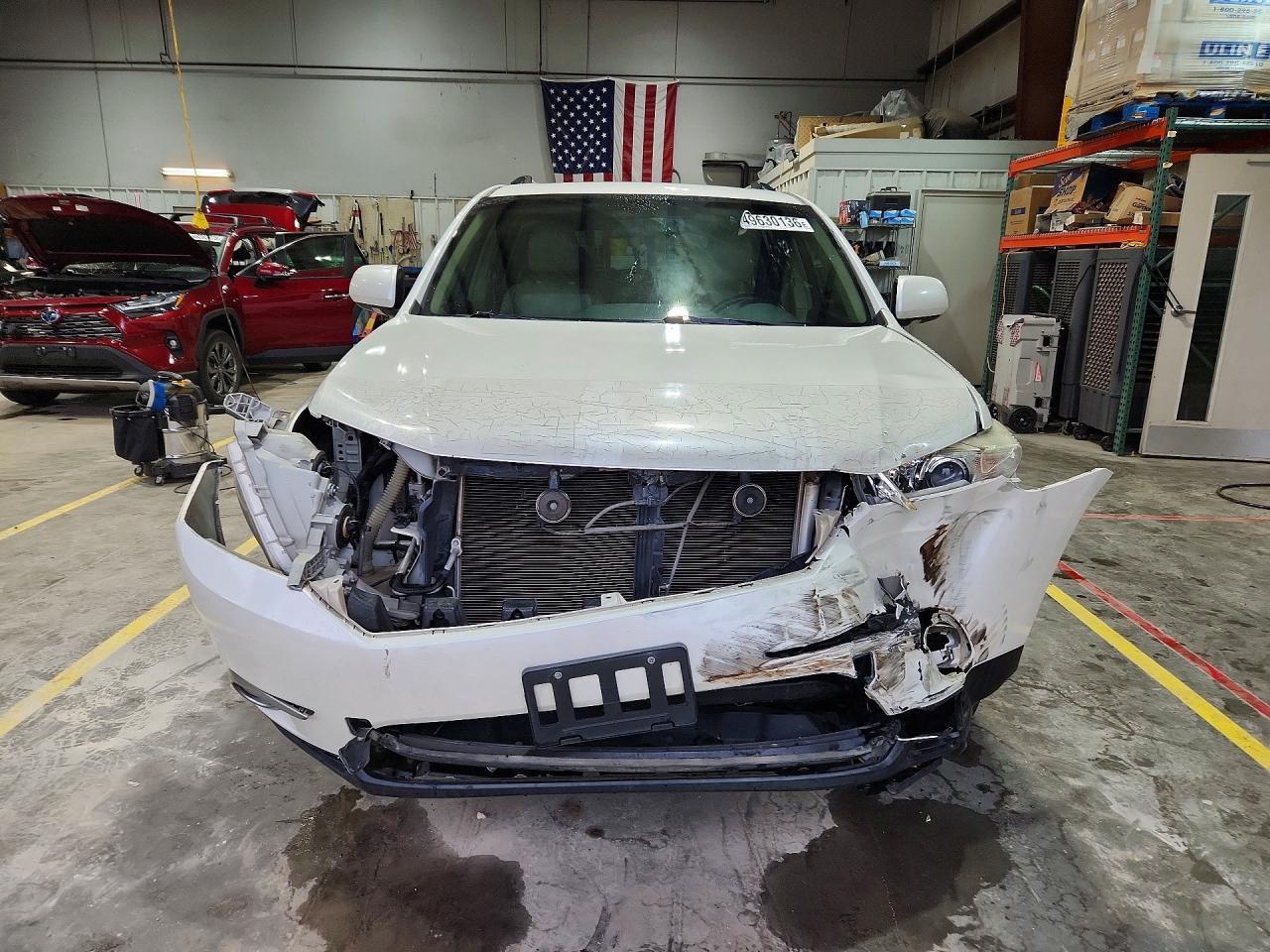2013 Toyota Highlander Limited - Image 5