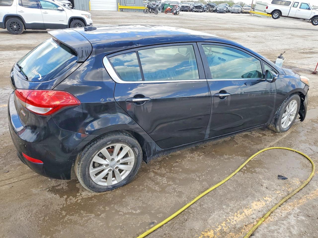 2015 Kia Forte Ex - Image 3