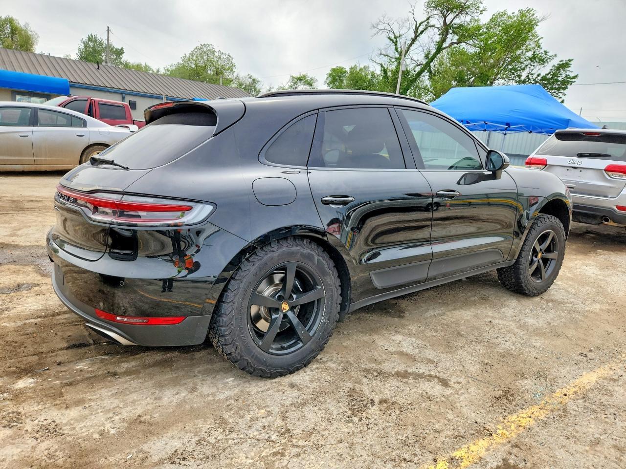 2021 Porsche Macan - Фото 3