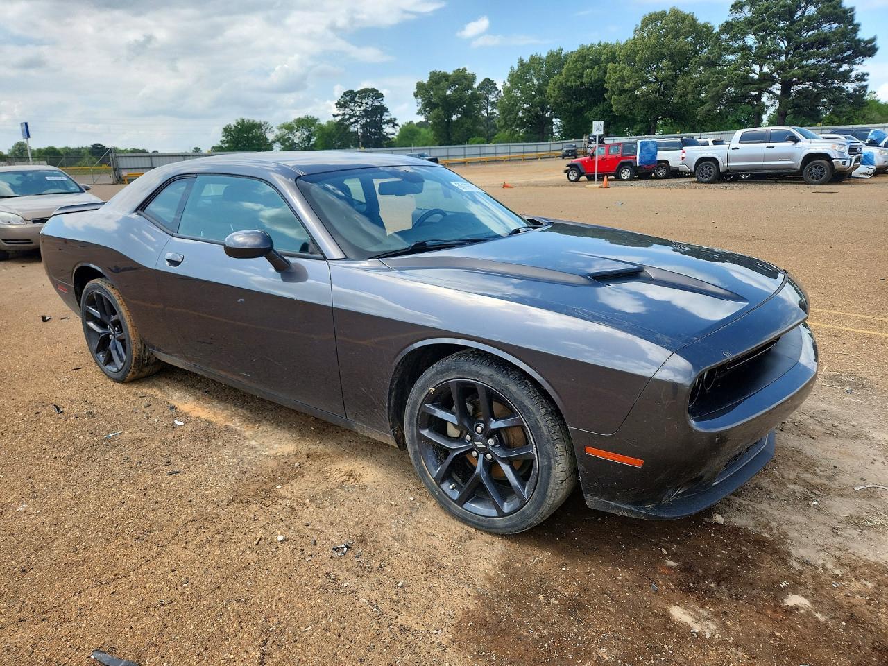 2022 Dodge Challenger Sxt - Image 4