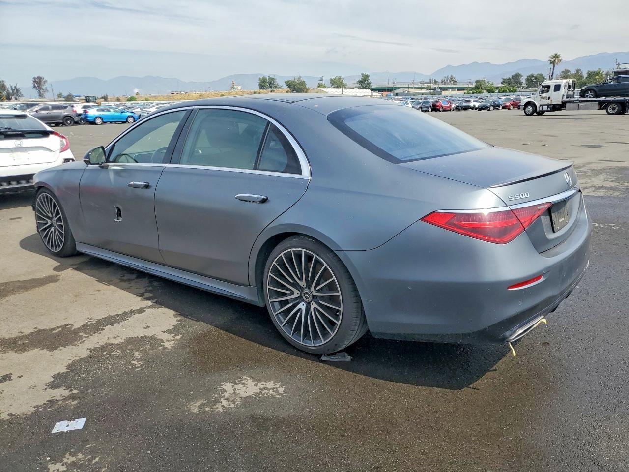 2022 Mercedes-Benz S 500 4Matic - Фото 2