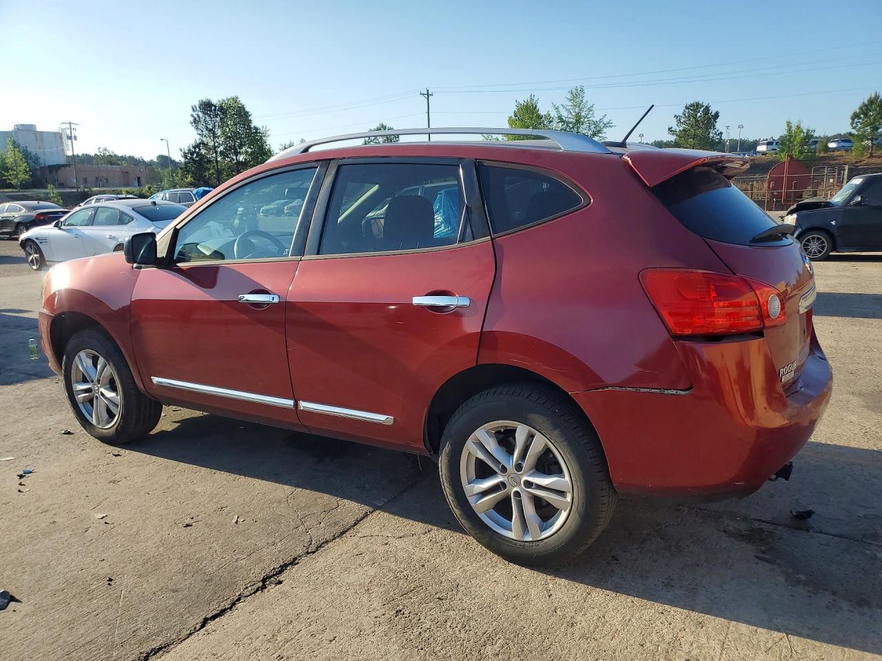 2015 Nissan Rogue Select S - Image 2