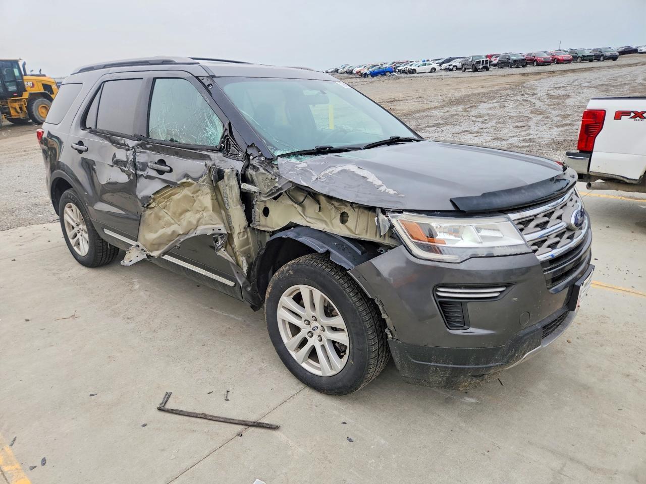 2018 Ford Explorer Xlt - Фото 4