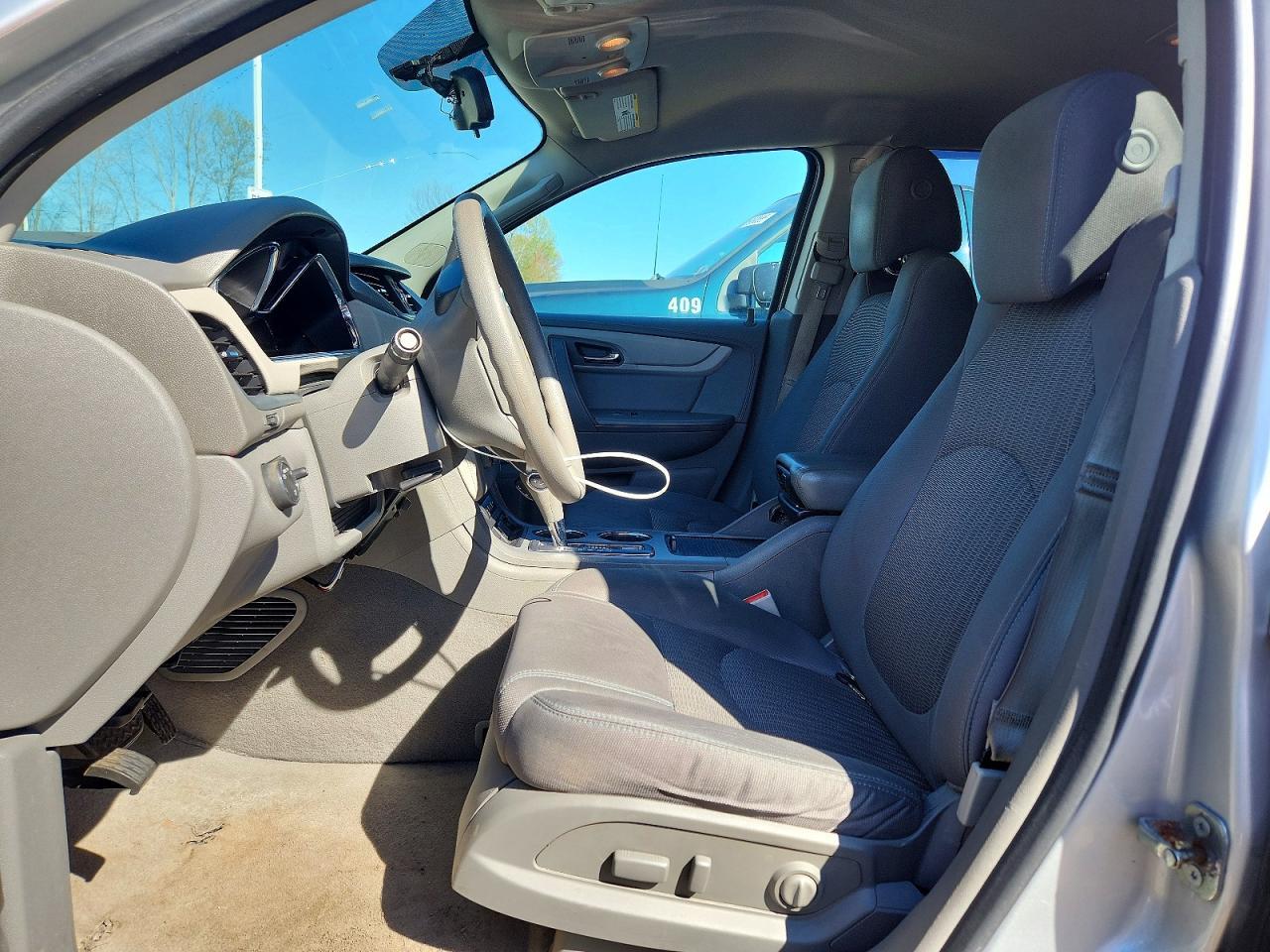 2016 Chevrolet Traverse Ls - Фото 7
