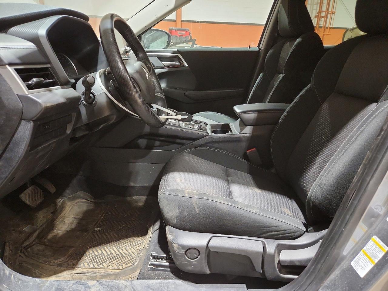 2024 Mitsubishi Outlander Es - Фото 7