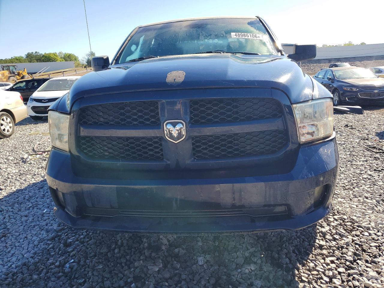 2015 Ram 1500 St - Image 5