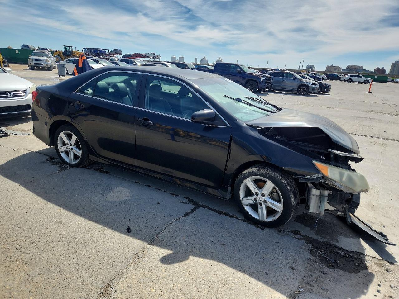 2012 Toyota Camry Se - Image 4