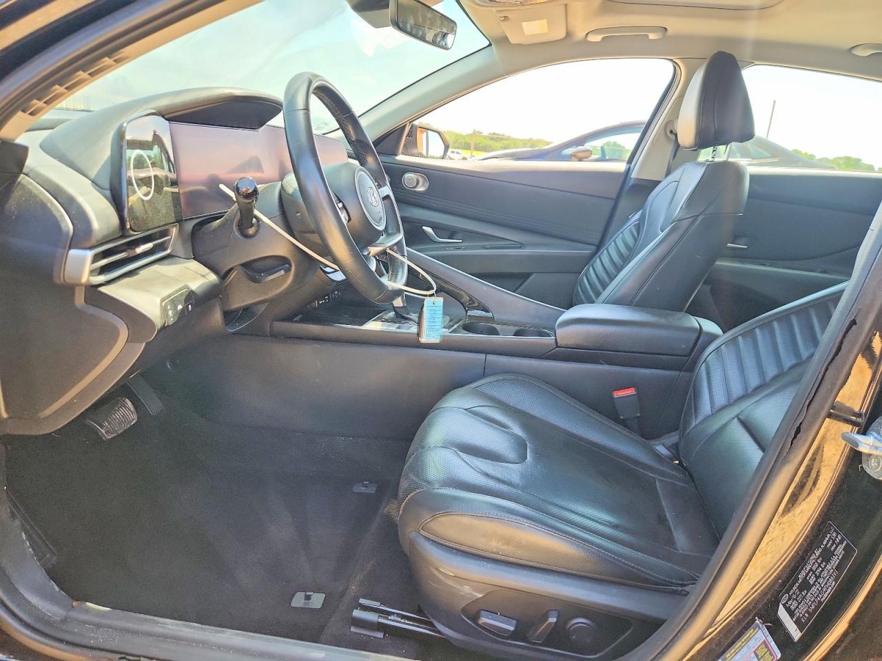 2023 Hyundai Elantra Limited - Фото 7