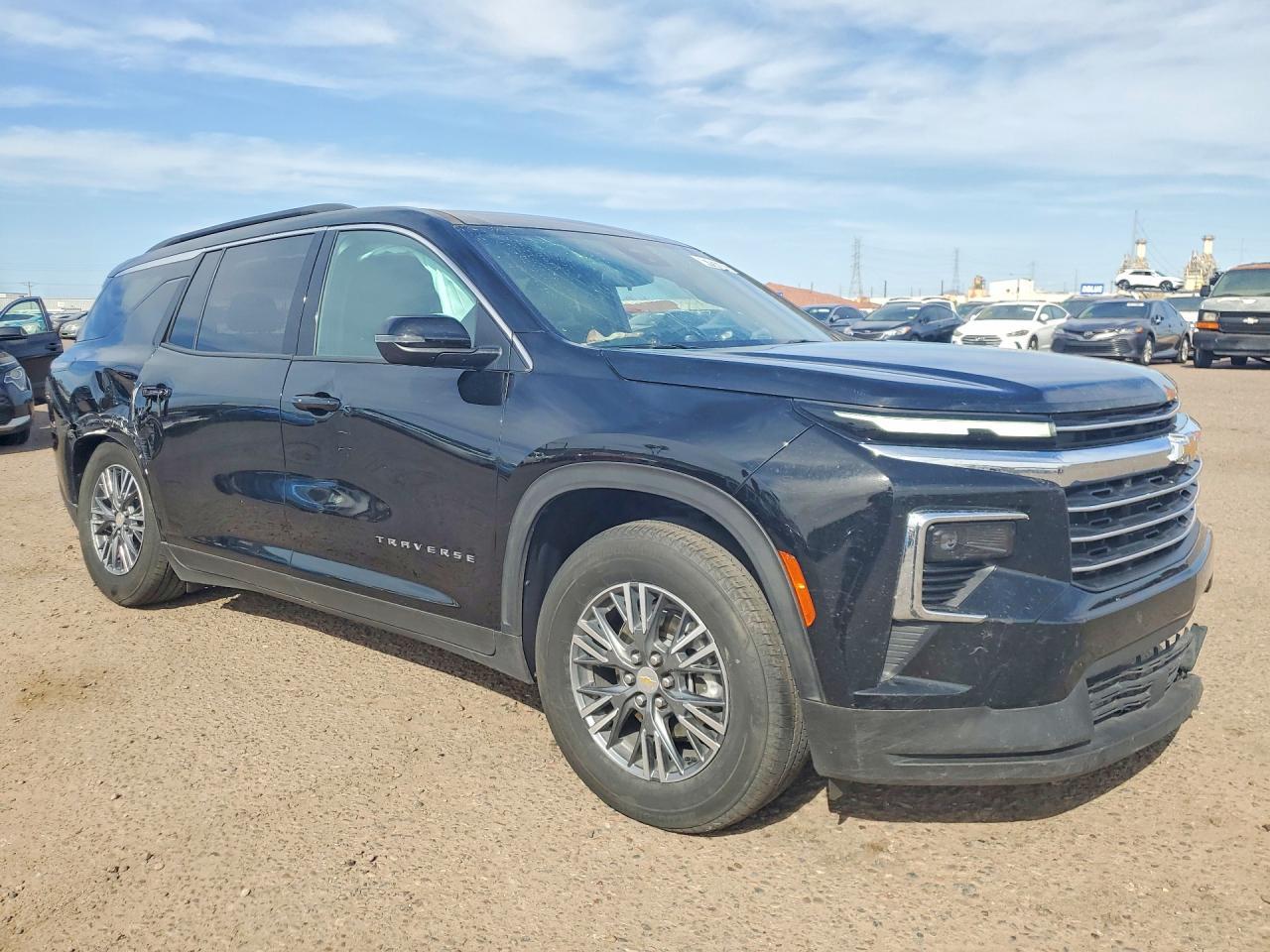 2025 Chevrolet Traverse Lt - Фото 4