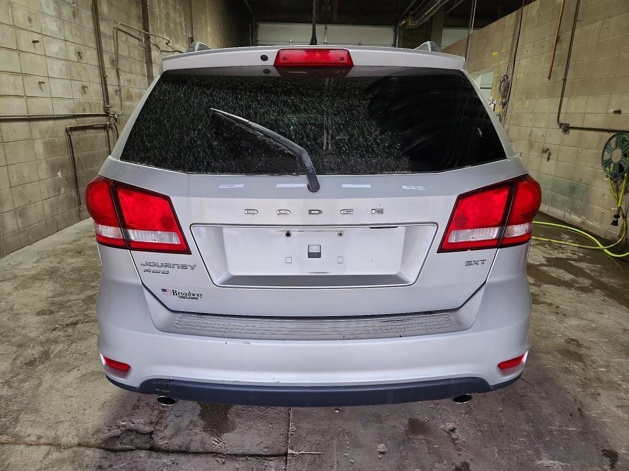 2012 Dodge Journey 4D - Фото 6
