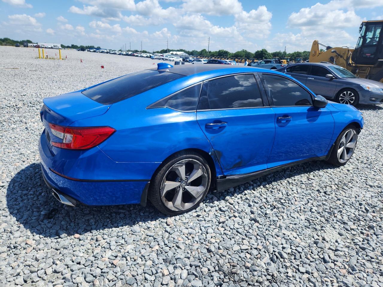 2018 Honda Accord Touring - Фото 3